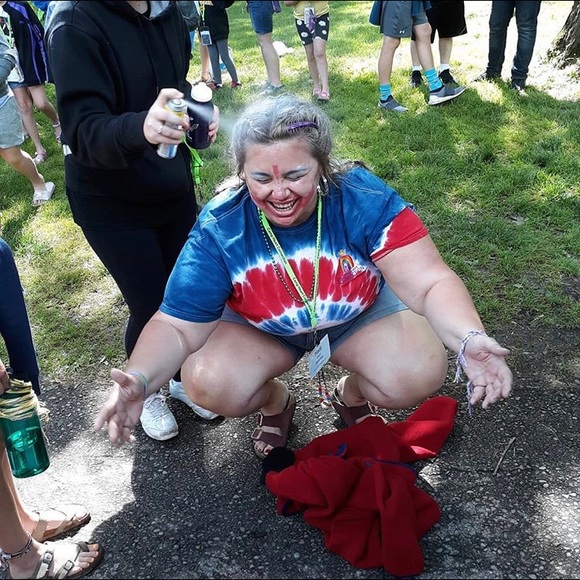 Meet your Posher, Madison - Picture 5 of 6